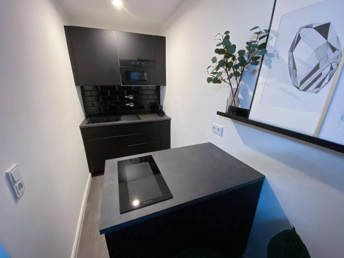 Port 1 - Exklusives City Apartment Bremerhaven Buitenkant foto